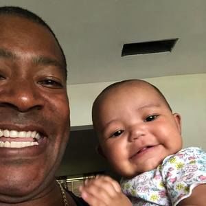 Meet your Posher, Dennis